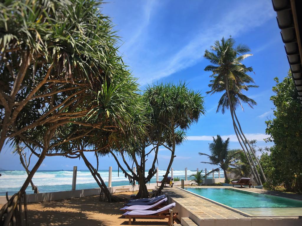 Saltasia Boutique Beach Villa ミリッサ エクステリア 写真